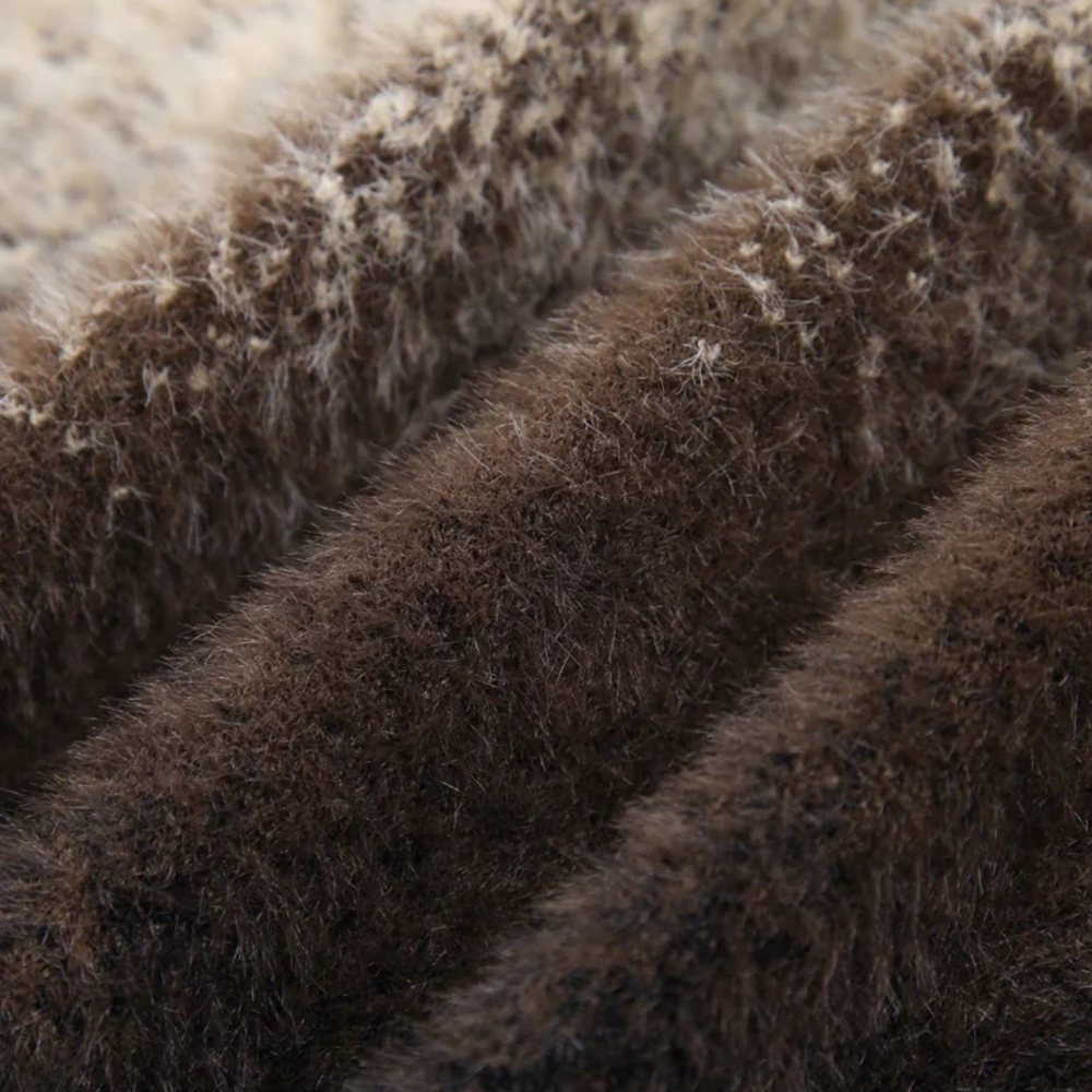 Chic Off-Shoulder Gradient Sweater - image 5